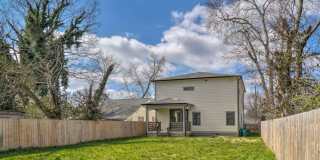 Spacious 4BR House in Nashville Gallery 18