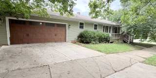 Beautiful 3BR Home with Finished Basement Gallery 1