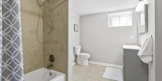 208 6TH Avenue Gallery 1