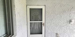 572 FAIRWAYS Lane Gallery 3