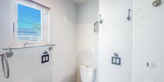 SD: Cozy 2BD/2BA Home in Ramona with Front Patio, Included Landscaping & A/C Gallery 8