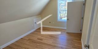3-bed, 3-bath Townhouse in Brighton - 2 Parking Spots Incl! Gallery 12