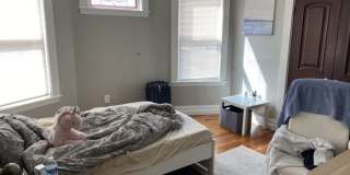 19 Pleasant St. Gallery 7