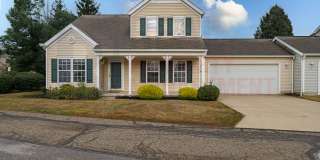 Beautifully maintained 2 Bed 2 Bath Home in Portage Lakes Gallery 1