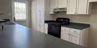 Spacious 3 bedroom, 2 bathroom home with 1,635 square feet in a convenient Central Phoenix location near I-17, offering more living space than many homes in the area Gallery 8