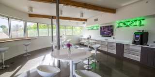 Lumina Gallery 18