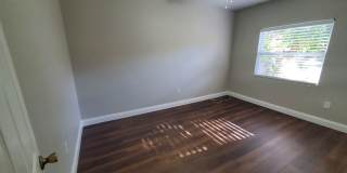 Charming Three bedroom one bath with huge backyard Gallery 38