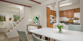 Whitehall Square Apartments Whitehall Square Apartments Gallery 4