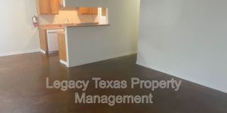 1322 Country Club Gallery 1
