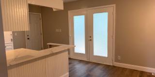 3br 2bth hr 1cr garage fenced in back yard Gallery 5