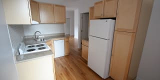 Kenwood Court Gallery 20