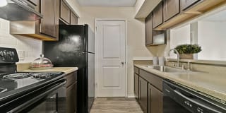 Creekside on the Green Gallery 14