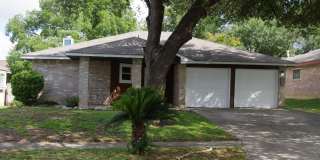 Welcome home to 8015 Forest Ash! Gallery 1