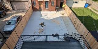 2150 W Monroe Street Gallery 105