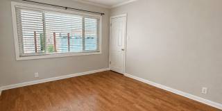 East Long Beach 3 bedroom 2 bath w/ bonus room East Long Beach 3 bedroom 2 bath w/ bonus room Gallery 9