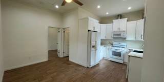 MOVE-IN READY! House w/full guest unit; near to Ventura Blvd! Gallery 22