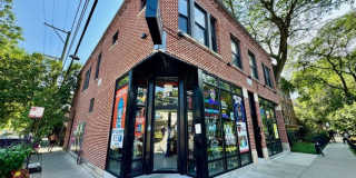 1411 W Lunt Gallery 1