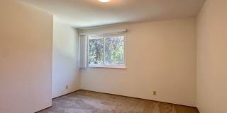 4 Bedroom Home + Den in Saratoga! 4 Bedroom Home + Den in Saratoga! Gallery 17