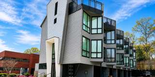 Modern Dilworth Townhome | 3BR/3.5BA | Private Rooftop Terrace | EV Charging | Walkable Location Gallery 1