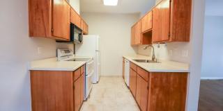 Richmond Marina Bay Condo In Gated Community Gallery 9