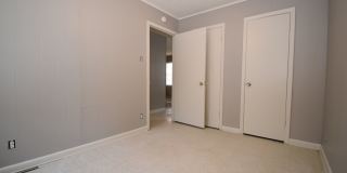 Bulldog Crossing Gallery 25
