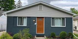 5847 N Berry Street Gallery 1