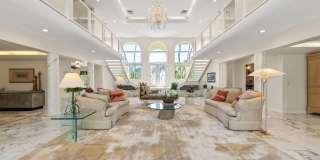 Kahala Oasis: Expansive 6BR Luxury Estate w/ Pool, Spa & Minutes to Beach Gallery 59