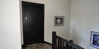 201 South Cravens Street - 3 Gallery 1