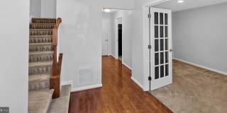 5363 S CENTER Drive Gallery 4