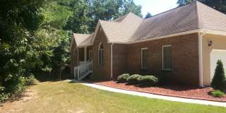 Awesome 3 Bed, 2 Bath Home! Gallery 1