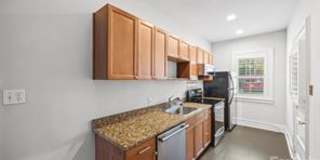 2145 Kirkwood Avenue #1 - 1 Gallery 14