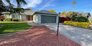 Spacious three bedroom home in desirable Windsor neighborhood! Gallery 7