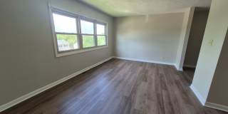 Cozy 4 Bedroom Kettering Home Gallery 10