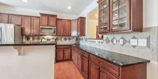 3808 Fairhill Point Gallery 11