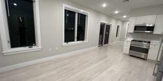 195 Green St. Gallery 3