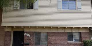 4595 N. 17th Avenue Gallery 1