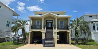 Waterfront 4/2 in Terry Cove with pool and boat dock Gallery 1