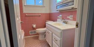 Move-In Ready 3 Bedroom, 1.5 Bathroom Home in Westland Gallery 12