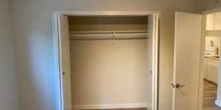 1221 Apartments Gallery 42