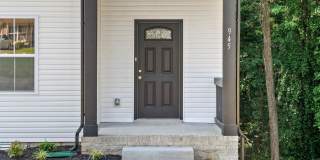 Beautiful 3 Bedroom Home For Rent Near Downtown Clarksville! Beautiful 3 Bedroom Home For Rent Near Downtown Clarksville! Gallery 5