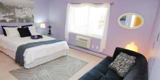 Towne Square Gallery 28