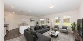 1812 Washington Street Gallery 8