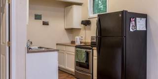 Downstairs Unit of Black Mountain Duplex Gallery 1