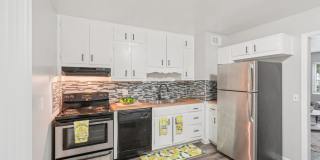 The Life at Arbor Creek Apartments Gallery 6