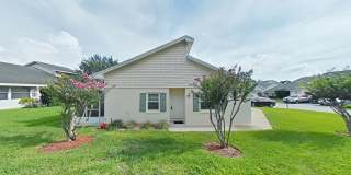 Corner Lot Townhome For Rent in The Willows, a Peaceful 55+ Community in the Heart of Clermont! Gallery 1