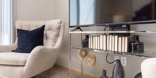 Lake Shore Apartments Gallery 5