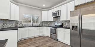 5930 Valley Wood Gallery 4