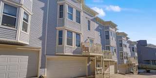 2 Bed | 2 Bath Condo on Crybaby Hill Gallery 6