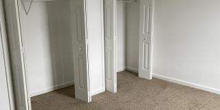 115 Hartford Ct Gallery 8