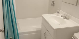 Monticello Apartment Homes Gallery 35